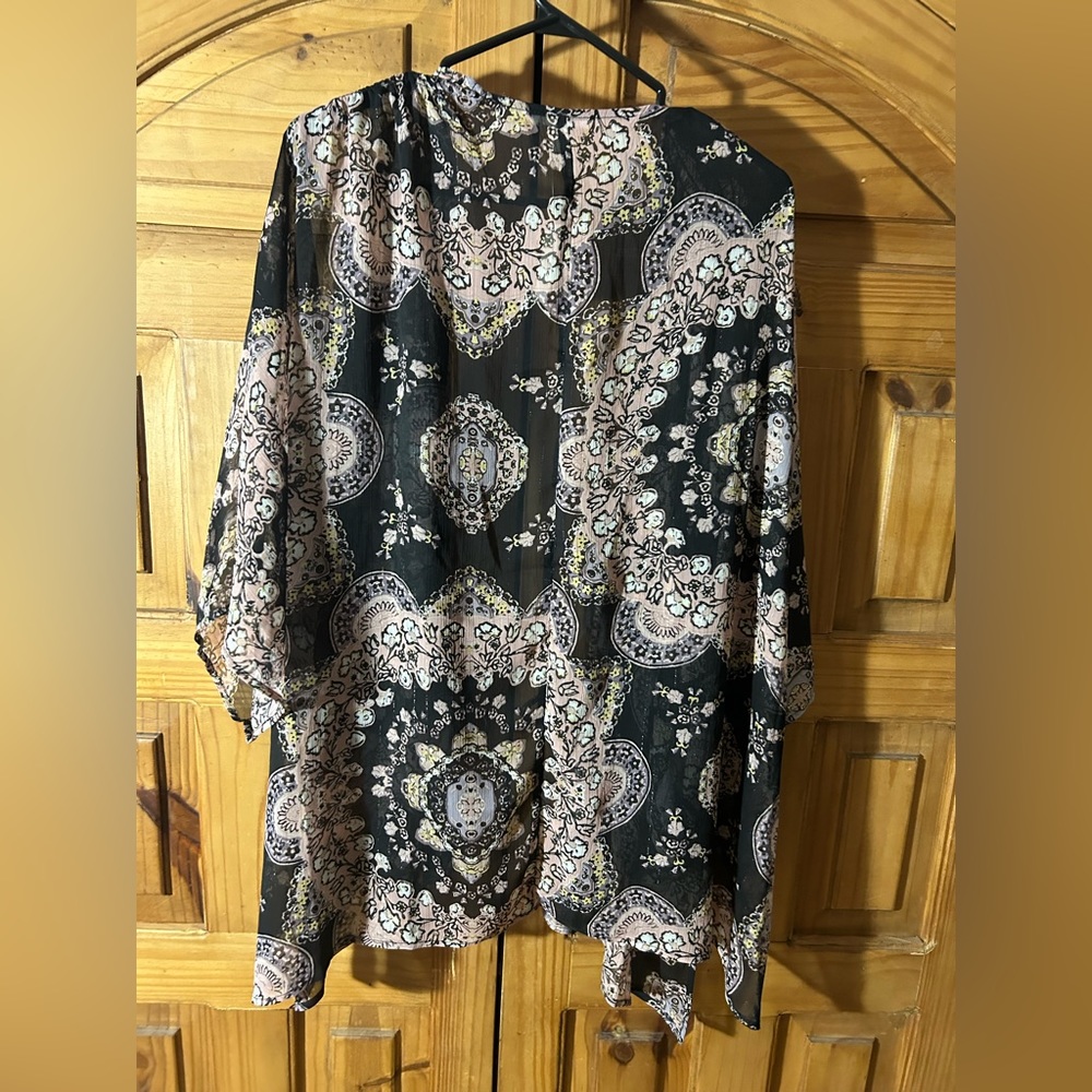 🔥 Last Chance! MAURICES NWT One Size Fits All Sheer Kimono - Picture 4 of 6